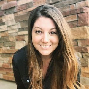 Meet your Posher, Traci